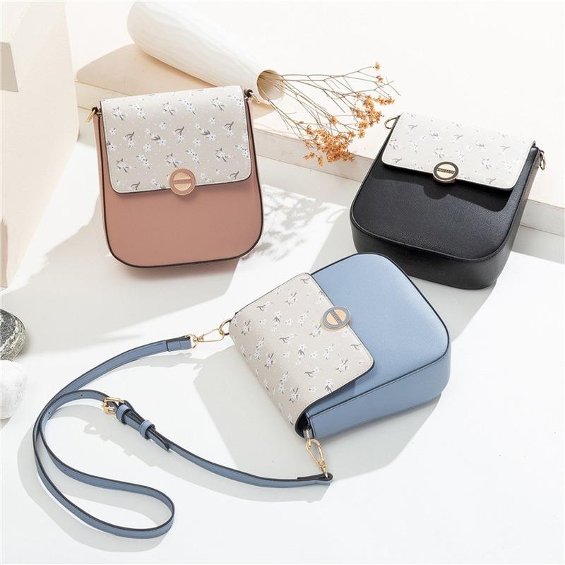 Women's Korean-Style Ins Printed Shoulder/Crossbody Bag Cute Girl's Heart Student Mini Shoulder Bags, Beige
Women's Korean-Style Ins Printed Shoulder/Crossbody Bag Cute Girl's Heart Student Mini Shoulder Bags, Beige