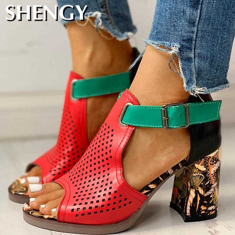 2020 Women Office Shoes Square Heels Sandals Woman Summer Party Hollow Out Fashion Platform Ankle Strap Y0721, Beige
2020 Women Office Shoes Square Heels Sandals Woman Summer Party Hollow Out Fashion Platform Ankle Strap Y0721, Beige