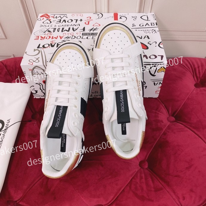 Newest Crystal Bottom 17W triple s boots Womens Mens Casual Shoes Dad Platform Trainers Sneaker Designer Flat Sneakers Size 35-45 Vintage, 04
Newest Crystal Bottom 17W triple s boots Womens Mens Casual Shoes Dad Platform Trainers Sneaker Designer Flat Sneakers Size 35-45 Vintage, 04