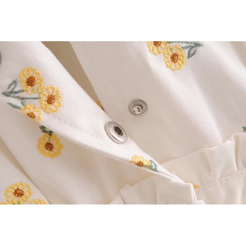 Notched V neck Embroidery Daisy Flower Bodysuits Women Tie Bow Waist Short Sleeve Pants Jumpsuit Romper Playsuits 210429
