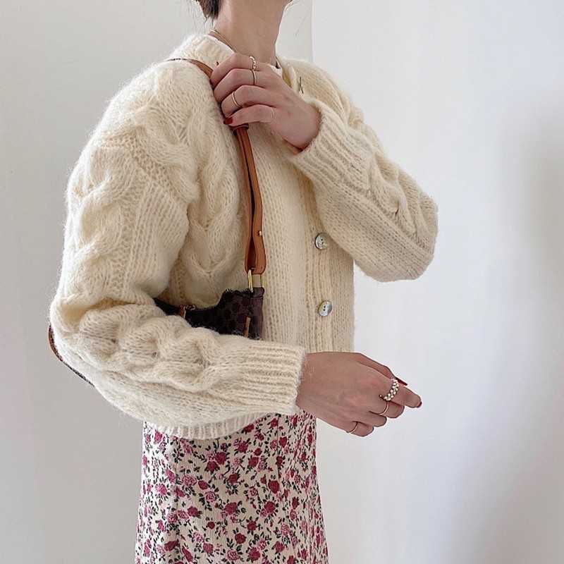 Yedinas Women Short Cardigan Autumn Winter Knitted Sweater Korean Style Long Sleeve Jumper Cardigans Solid Sweaters Sueter Mujer 210527