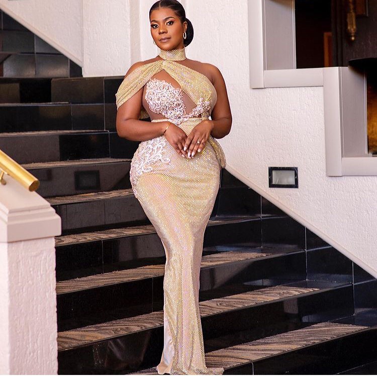 Plus Size Arabic Aso Ebi Gold Sparkly Sexy Prom Dresses Lace Beaded Sheath Evening Formal Party Second Reception Gowns Dress ZJ150