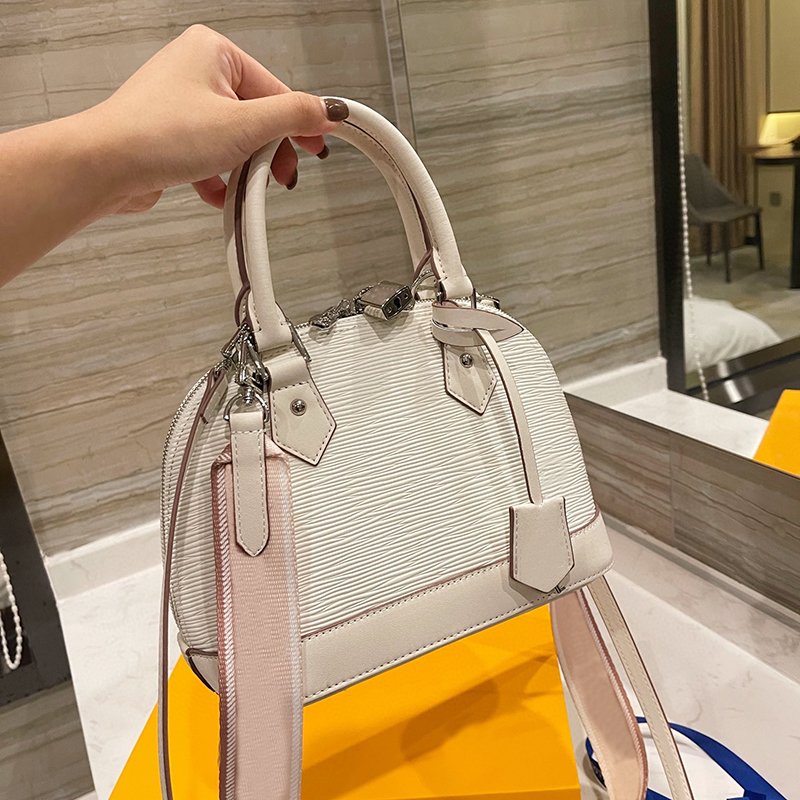 Luxurys top designer Shell bag High Quality Ladies handbag Women fashion mother cossbody purse handbags shoulder bags print wallet letter totes Leather chains tote, No bags
Luxurys top designer Shell bag High Quality Ladies handbag Women fashion mother cossbody purse handbags shoulder bags print wallet letter totes Leather chains tote, No bags