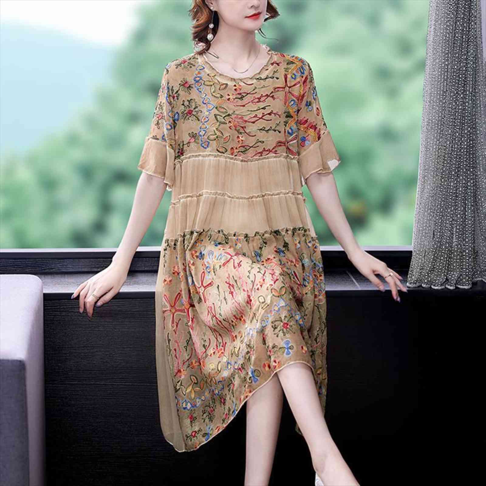 summer elegant floral embroidery loose women dress midi vintage 4xl plus size mulberry silk bodycon party vestidos, Black;gray
summer elegant floral embroidery loose women dress midi vintage 4xl plus size mulberry silk bodycon party vestidos, Black;gray