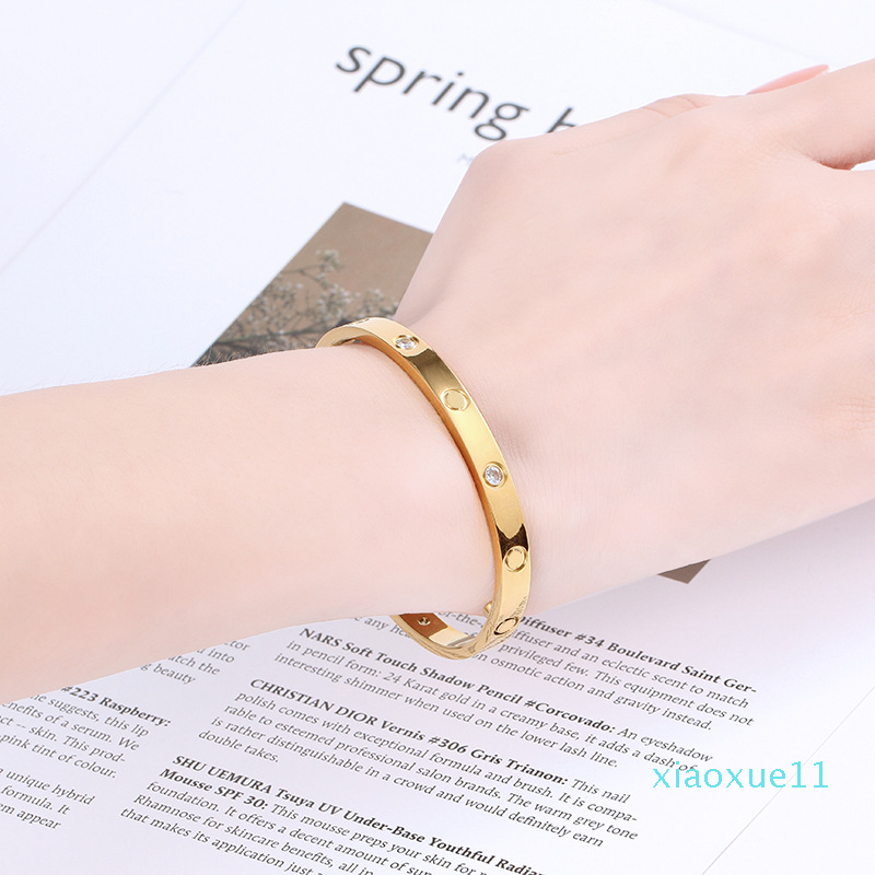 Classic Design Gold Silver Rose Colors Bracelets Titanium Steel Diamond Bracelet for Women's/Men's LOVE Bangle with Screwdriver Wholesale
Classic Design Gold Silver Rose Colors Bracelets Titanium Steel Diamond Bracelet for Women's/Men's LOVE Bangle with Screwdriver Wholesale