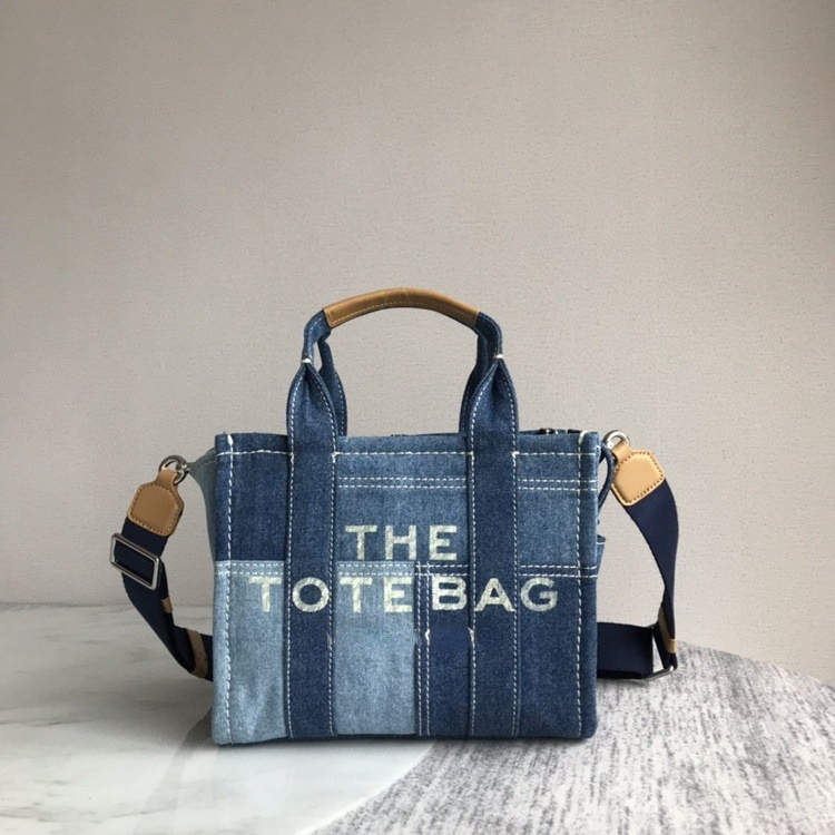 Top Quality Shoulder Bag Letter Print Stripe Evening Bags Large Capacity Designer Tote Demin Canvas Female Casual Handbags, Black
Top Quality Shoulder Bag Letter Print Stripe Evening Bags Large Capacity Designer Tote Demin Canvas Female Casual Handbags, Black
