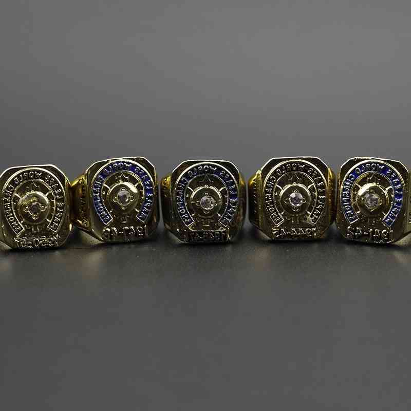 1942 1945 1947 1948 1951 NHL Toronto Maple Leaf hockey championship ring 5 pieces set
1942 1945 1947 1948 1951 NHL Toronto Maple Leaf hockey championship ring 5 pieces set