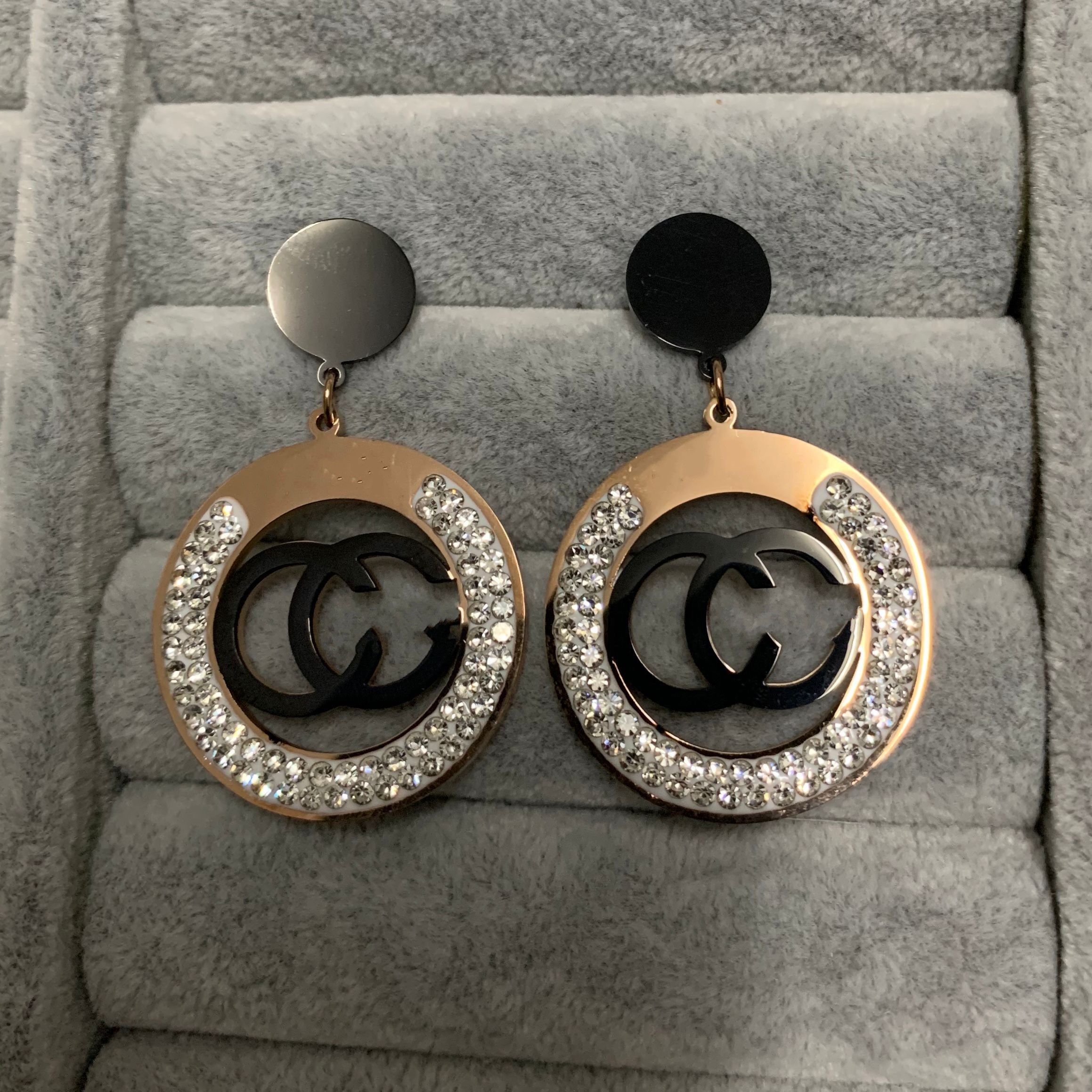 Never fade mix Christmas gift Exaggerated large dangle diamond letter long tassel drop earrings for girl women rose gold filled love wedding charm earring
Never fade mix Christmas gift Exaggerated large dangle diamond letter long tassel drop earrings for girl women rose gold filled love wedding charm earring
