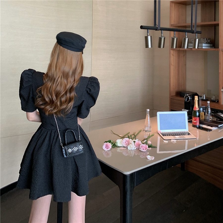 Summer Sweet White Vintage Dress Korea Women Elegant Puff Sleeve Slim Waist Party Mini Female 210519