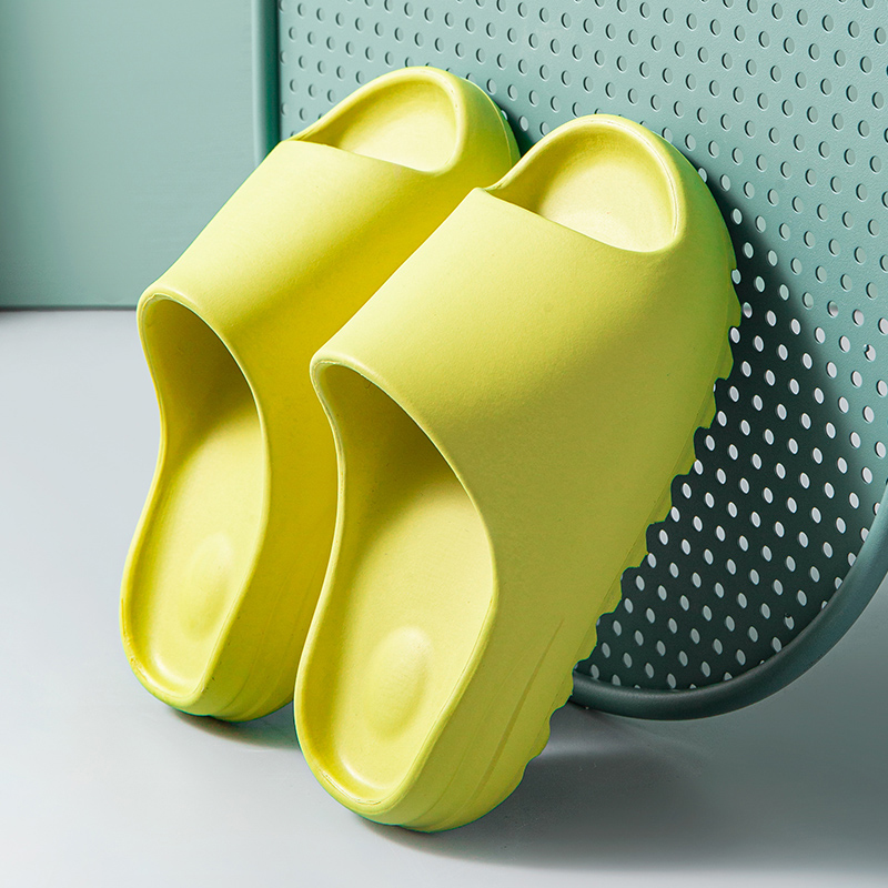 slippers home 2021 Niki Kanye slides Summer Multicolor Beach-side Flip-flop Sandal Comfortable Breathable slides women, Mo green
slippers home 2021 Niki Kanye slides Summer Multicolor Beach-side Flip-flop Sandal Comfortable Breathable slides women, Mo green