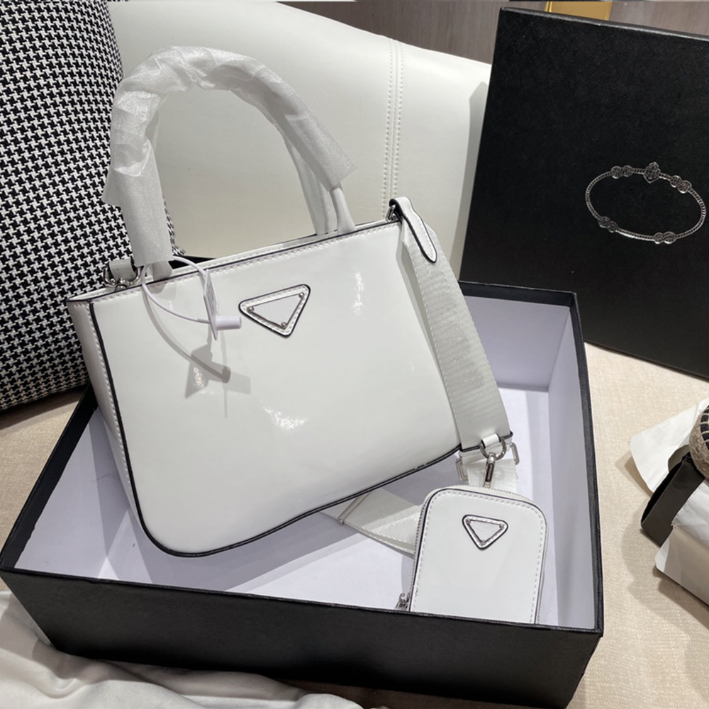luxurys designers bag leather women handbag fashion female crossbody handbags tote lady shoulder vintage bags wallet with box
luxurys designers bag leather women handbag fashion female crossbody handbags tote lady shoulder vintage bags wallet with box