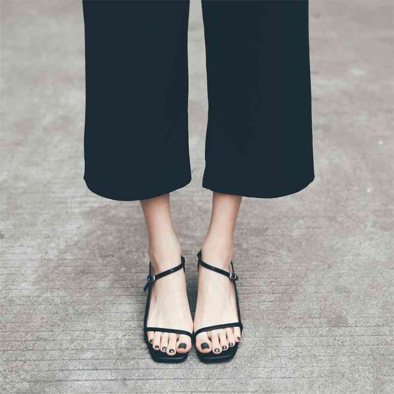 Roman sandals female summer fairy style word belt women's shoes Korean version of wild thick heel high heels 210521, Apricot
Roman sandals female summer fairy style word belt women's shoes Korean version of wild thick heel high heels 210521, Apricot