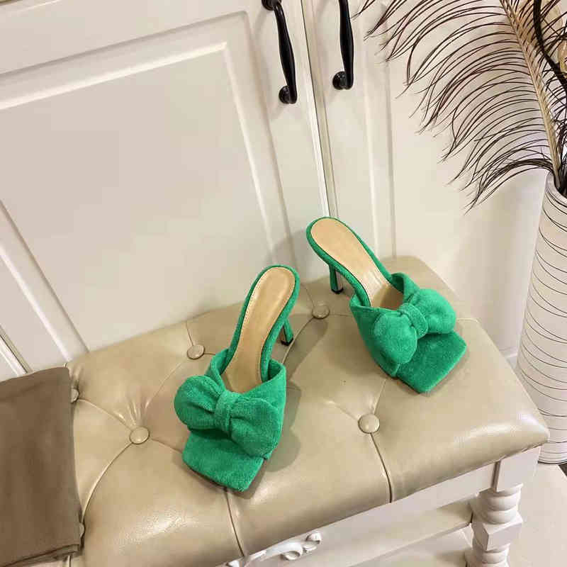Slippers high-heeled Spring/summer slippers Bow tie square toe slipper Size 35-42 NDAP, 1# shoe box
Slippers high-heeled Spring/summer slippers Bow tie square toe slipper Size 35-42 NDAP, 1# shoe box