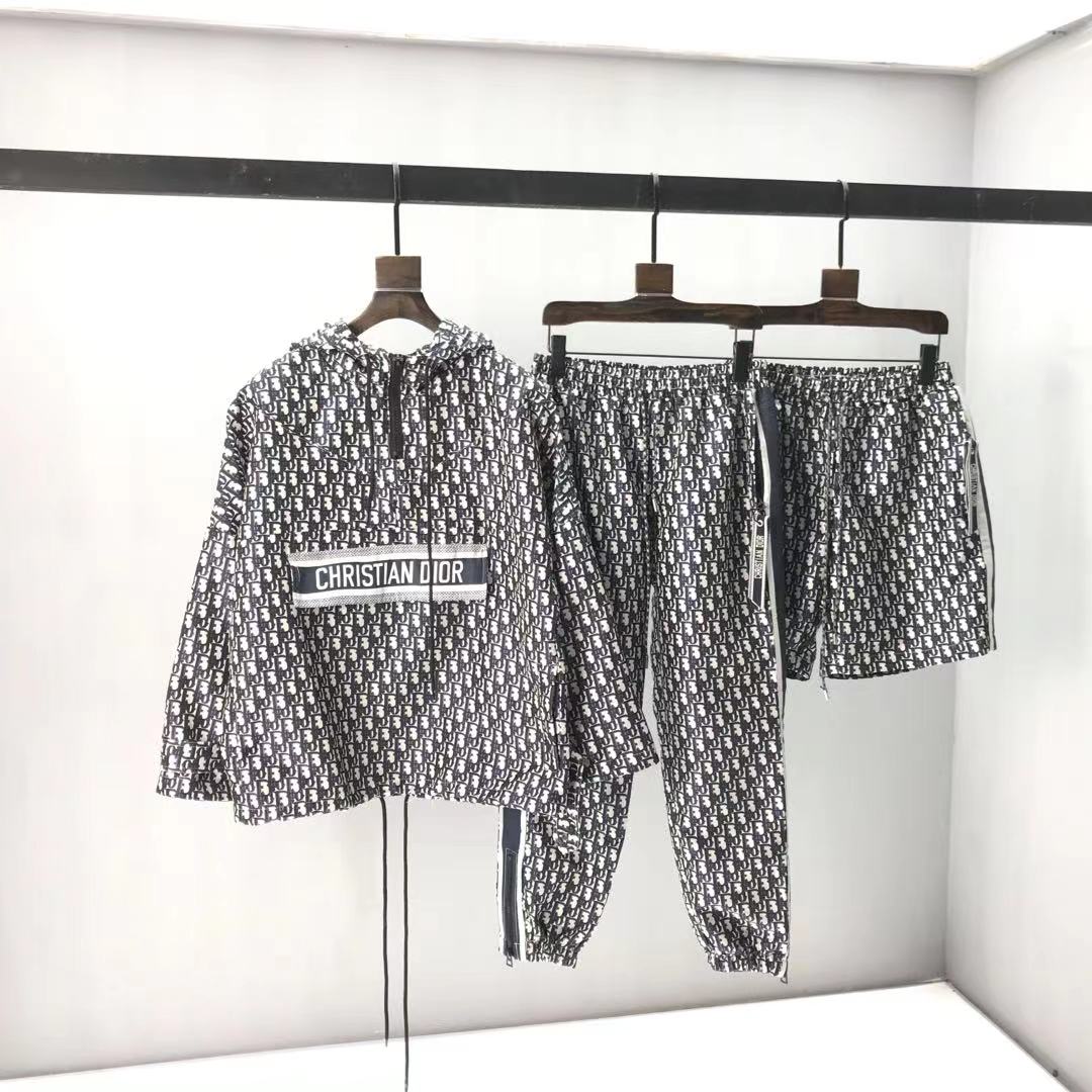 2021ss spring and summer new high grade cotton printing short sleeve round neck panel T-Shirt Size: m--xl-xxl-xxxl Color: black white g29, White;black
2021ss spring and summer new high grade cotton printing short sleeve round neck panel T-Shirt Size: m--xl-xxl-xxxl Color: black white g29, White;black
