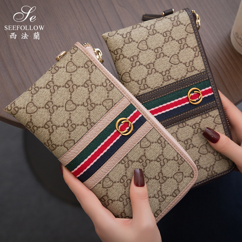 Sole by designer New leather long wallet women's zipper handbag multi card position versatile simple large capacity purse, Pink
Sole by designer New leather long wallet women's zipper handbag multi card position versatile simple large capacity purse, Pink