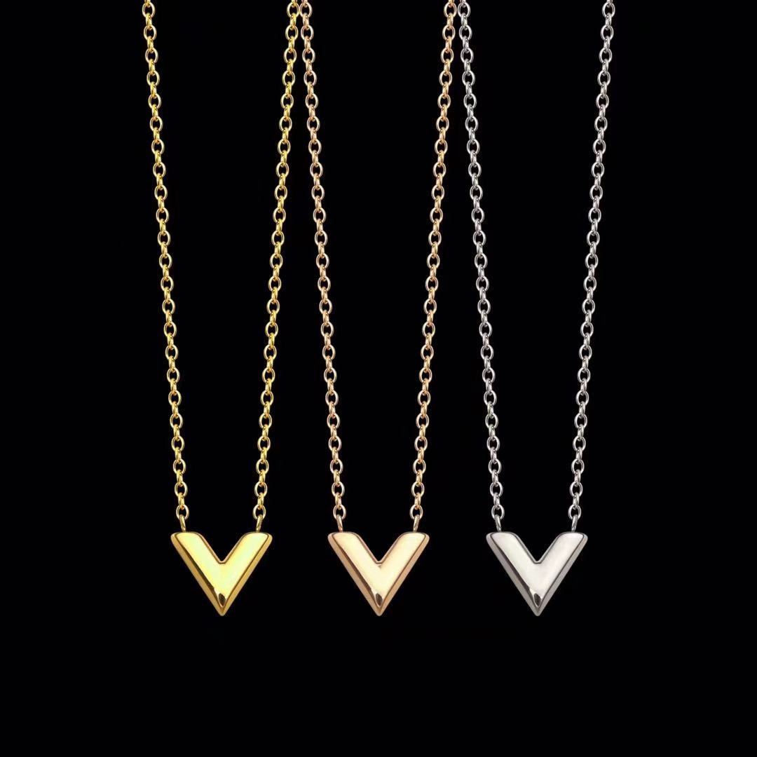 Letter Gold Pendant Women Necklace Chain Stainless Steel Jewellery Valentine's Day Chirstmas Solitaire Wedding Engagement Bride Gift Pendants Necklaces
Letter Gold Pendant Women Necklace Chain Stainless Steel Jewellery Valentine's Day Chirstmas Solitaire Wedding Engagement Bride Gift Pendants Necklaces