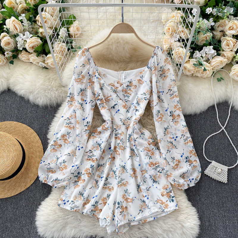 Chic Women Floral Print Fashion Playsuit Spring Summer Long Sleeve V-neck High Waist Casual Short Jumpsuit 210603