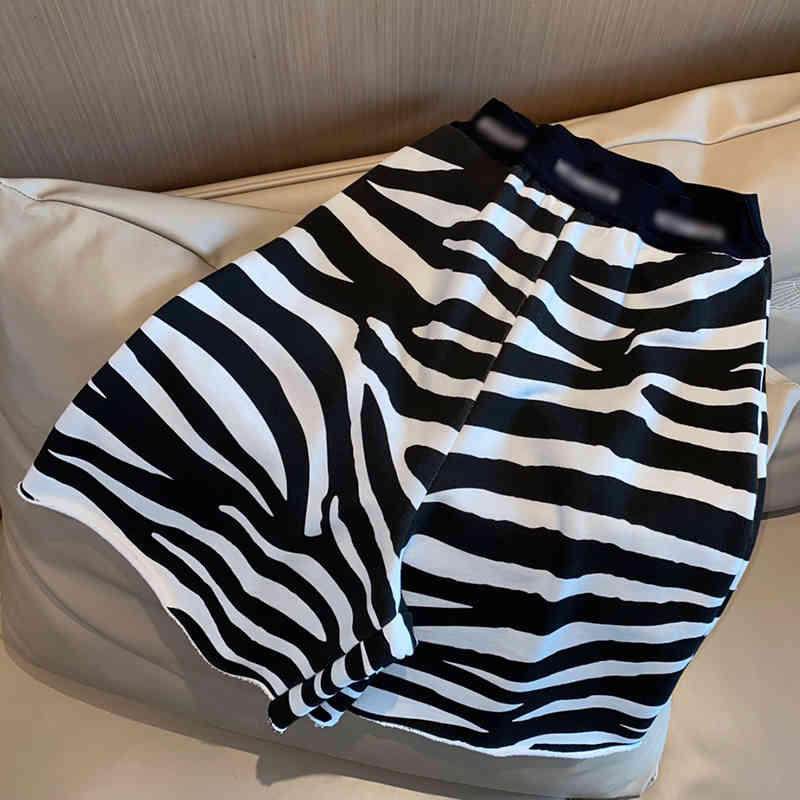 VGH Casual Loose Striped Trousers For Women High Elastic High Waist Knee Length Hit Color Wide Leg Pants Female Summer New 210421