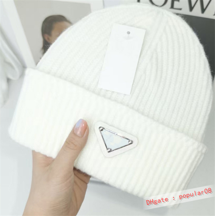 Luxury Knitted Hat Designer Beanie Cap Mens Fitted Hats Unisex Cashmere Letters Casual Skull Caps Outdoor Fashion High Quality 15 Colors, Red
Luxury Knitted Hat Designer Beanie Cap Mens Fitted Hats Unisex Cashmere Letters Casual Skull Caps Outdoor Fashion High Quality 15 Colors, Red