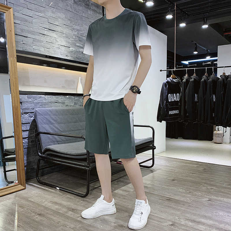 Men Sets Summer Short Sleeve Shirt Sets Gradient Color Men Clothing Summer Sportswear 2 Piece Set Sweatsuit Track Shorts Male 210603, X2068 green
Men Sets Summer Short Sleeve Shirt Sets Gradient Color Men Clothing Summer Sportswear 2 Piece Set Sweatsuit Track Shorts Male 210603, X2068 green