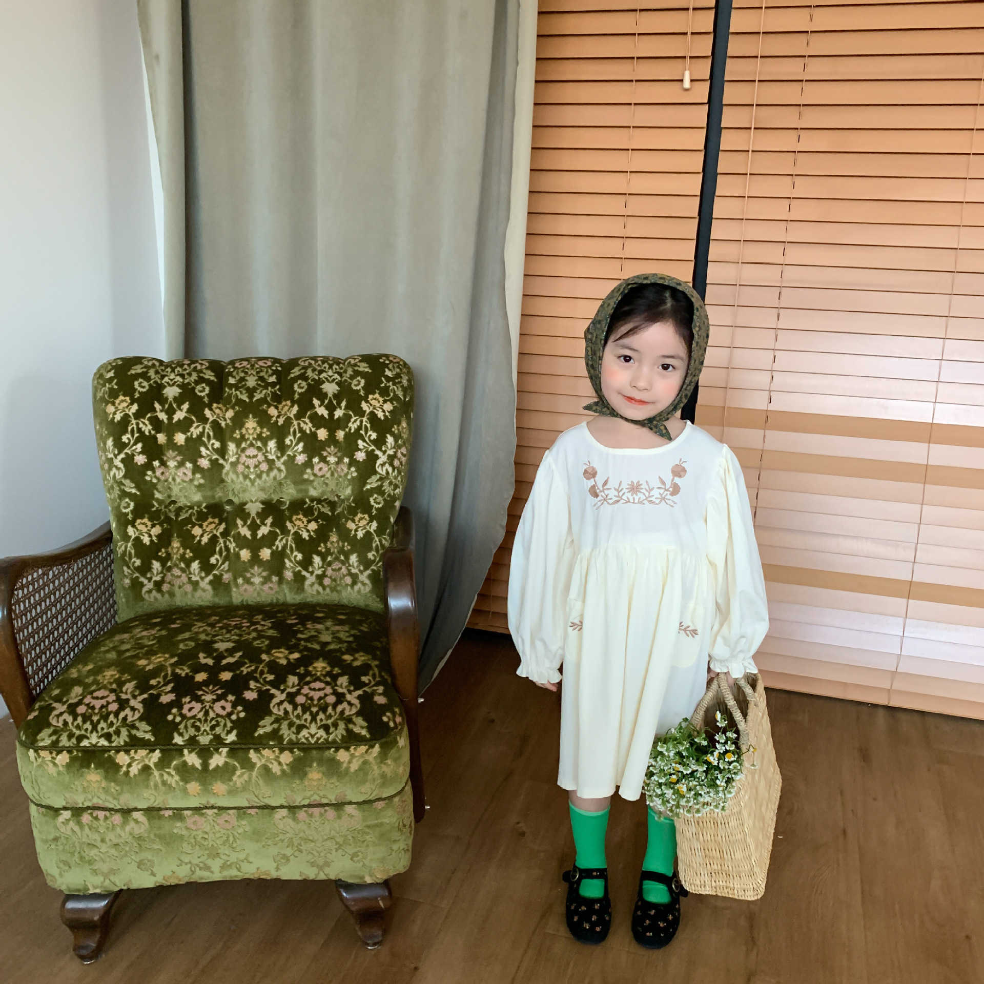 Korean Kids Pocket Spring Dress for Girls Boutique Cotton Linen Embroidery Straight 1 Years Birthday Causal Clothing 210529