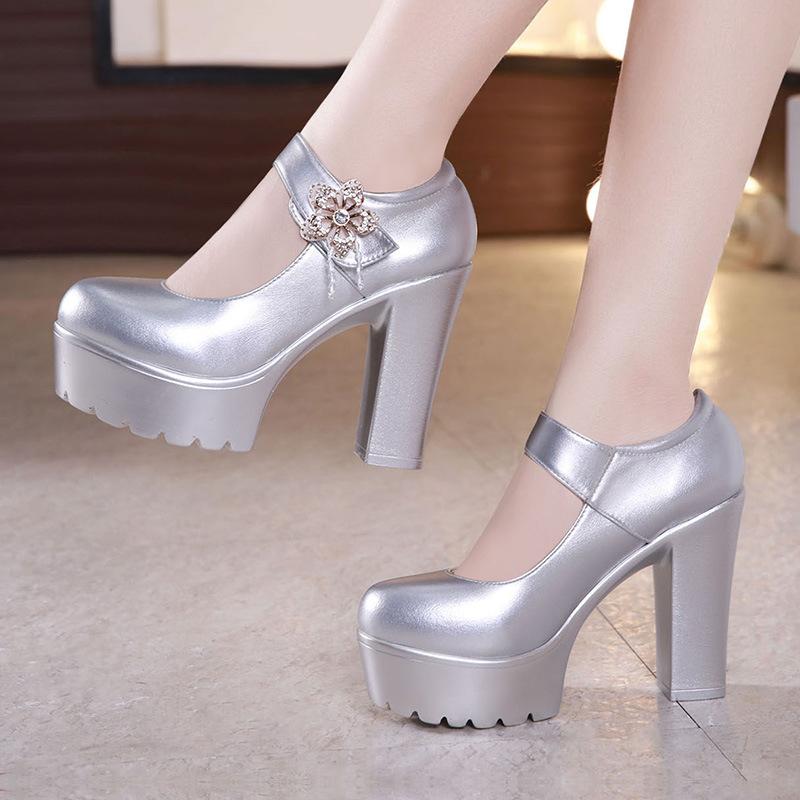 Dress Shoes Block Heels Big Size 32-43 Platform Pumps Women Wedding Bride Rhinestone 2021 Super High Heel Office Leather, 11cm heel silver
Dress Shoes Block Heels Big Size 32-43 Platform Pumps Women Wedding Bride Rhinestone 2021 Super High Heel Office Leather, 11cm heel silver