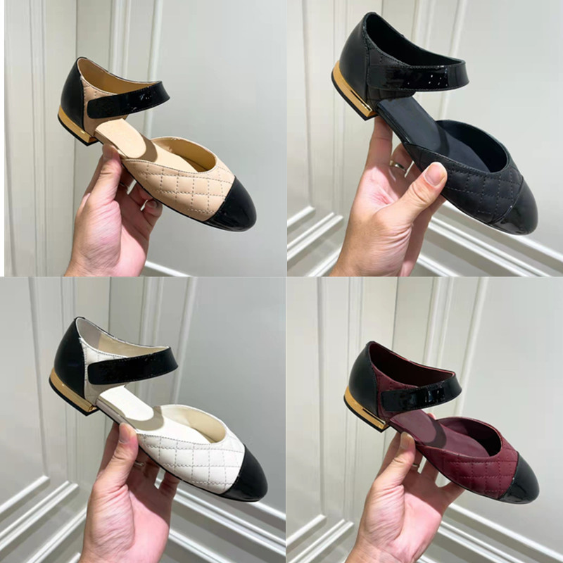 Women's lock it sandals luxury flat heel metal layer rhombic leather middle heel sandals color stitching Fashion Designer Sandals summe, Black
Women's lock it sandals luxury flat heel metal layer rhombic leather middle heel sandals color stitching Fashion Designer Sandals summe, Black