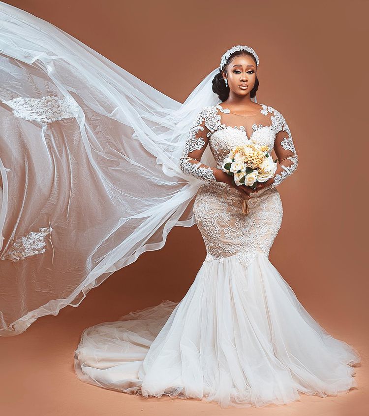 2022 Plus Size Arabic Aso Ebi Mermaid Lace Sexy Wedding Dress Long Sleeves Tulle Vintage Bridal Gowns Dresses ZJ523