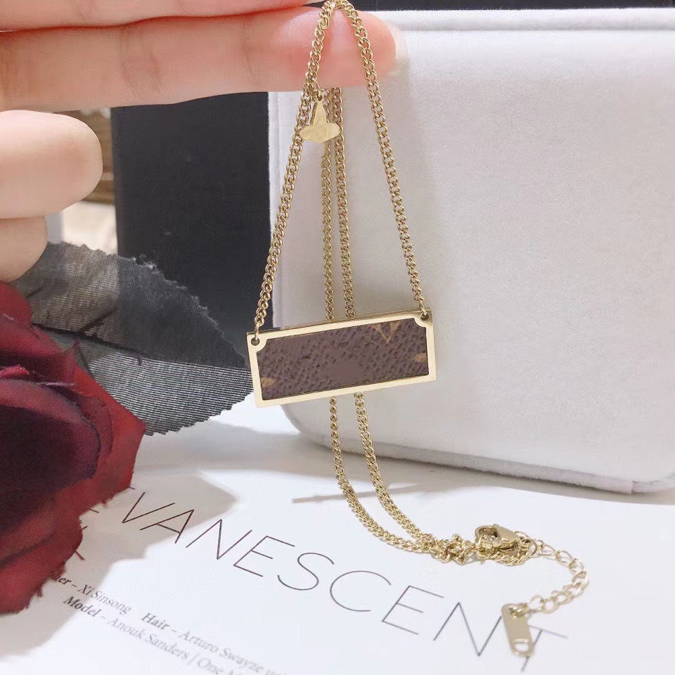 Necklace for Men Woman Unisex Pendant Necklaces Fashion Style Jewelry New Arrived, Silver
Necklace for Men Woman Unisex Pendant Necklaces Fashion Style Jewelry New Arrived, Silver