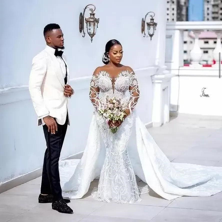 Plus Size Mermaid 2022 Wedding Gowns With Detachable Train long sleeve Beaded Lace Appliqued african Bridal Gown Robe de mariée