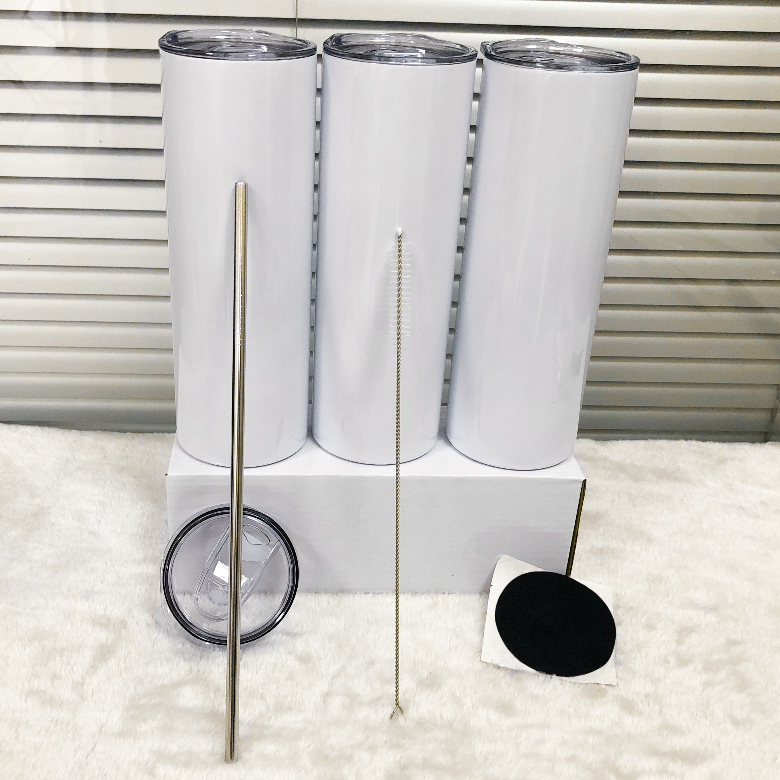 20oz Sublimation straight Tumblers Blank white Slim Stainless steel Cups 20 oz vacuum insulated double walled mugs and Plastic Straw
20oz Sublimation straight Tumblers Blank white Slim Stainless steel Cups 20 oz vacuum insulated double walled mugs and Plastic Straw