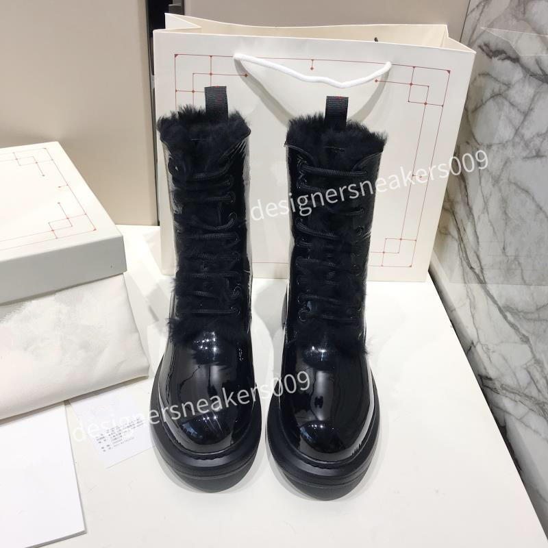 Winter 2021 new Women's embossed lacing middle boots flat heel middle boot Good leather luster Round head, 03
Winter 2021 new Women's embossed lacing middle boots flat heel middle boot Good leather luster Round head, 03