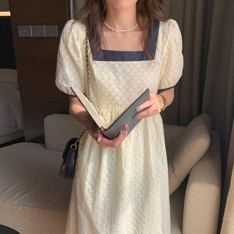 Korejpaa Women Dress Summer Korea Chic Elegant Retro Square Collar Contrast Stitching Embroidery Loose Bubble Sleeve Dresses 210526, Blue
Korejpaa Women Dress Summer Korea Chic Elegant Retro Square Collar Contrast Stitching Embroidery Loose Bubble Sleeve Dresses 210526, Blue