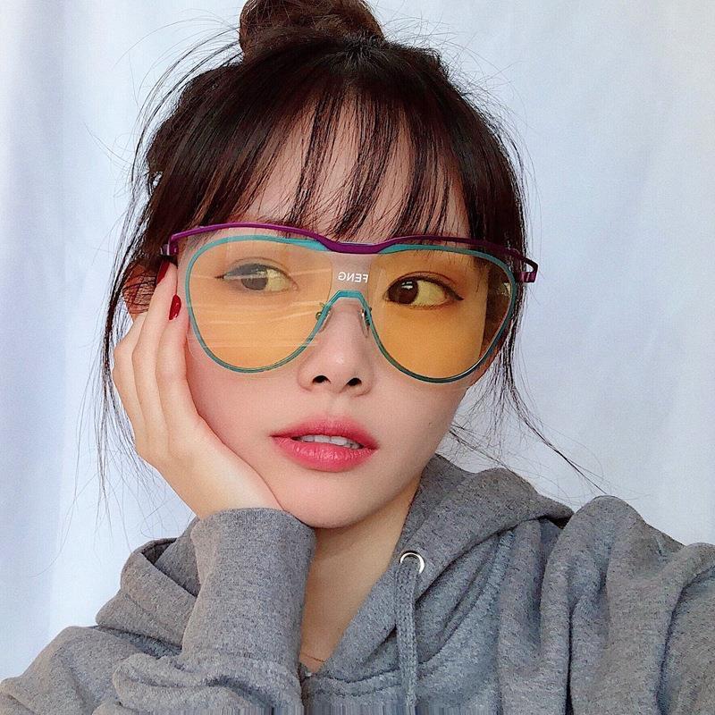 Sunglasses 2021 High-end Brand Oversized Women's One-piece Custom Glasses Gafas Lentes
Sunglasses 2021 High-end Brand Oversized Women's One-piece Custom Glasses Gafas Lentes