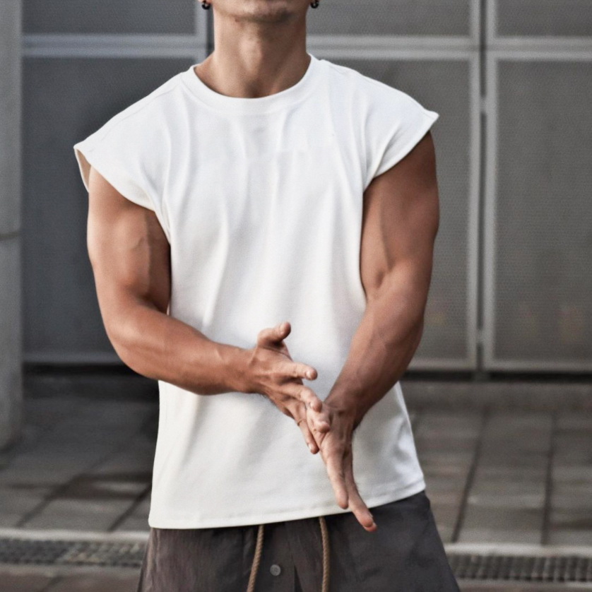 New Cotton Loose Gyms Tank Tops Men Sleeveless Sports Shirt Men Fitness Clothing Summer Cool Men's Running Vest, Blue
New Cotton Loose Gyms Tank Tops Men Sleeveless Sports Shirt Men Fitness Clothing Summer Cool Men's Running Vest, Blue