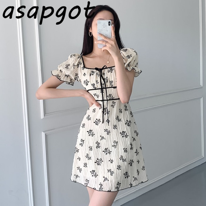 Korea Chic Elegant Retro Slim Square Neck Lace Up Flare Sleeve Floral Dress Women Mini Short Fairy Summer Fashion Vestido 210429