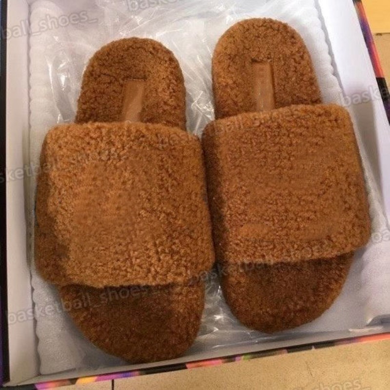 Designer Lastest Mink fur women Slippers Soft Flat open-toe Slip-on Mules with oversized Initials Fashion lightweight Homey Mule 2022, Black
Designer Lastest Mink fur women Slippers Soft Flat open-toe Slip-on Mules with oversized Initials Fashion lightweight Homey Mule 2022, Black