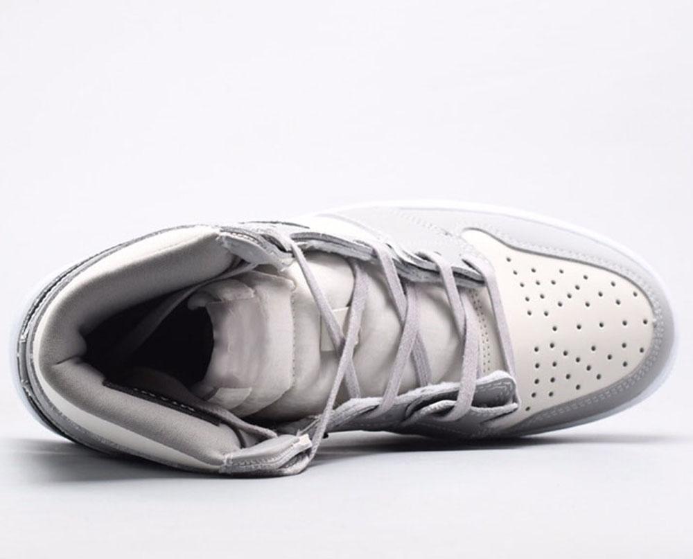 Basketball Shoes 1s High OG Men Women Jumpman 1 Mid Light Smoke Grey Black Metallic Gold Obsidian 4s Fire Red Cat Mens Sneakers Niokie Blade
Basketball Shoes 1s High OG Men Women Jumpman 1 Mid Light Smoke Grey Black Metallic Gold Obsidian 4s Fire Red Cat Mens Sneakers Niokie Blade