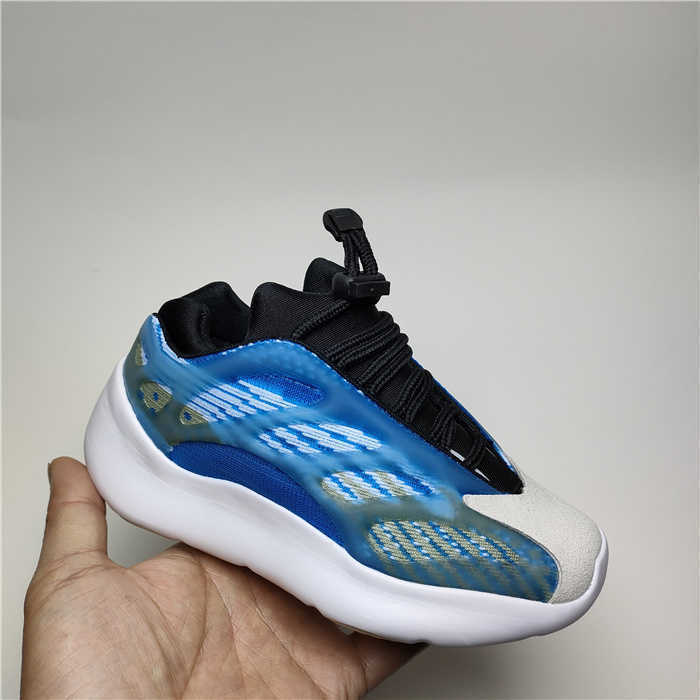 Kids 700v3 Infants Running Shoes Girls Azareth Safflower Yellow Sneakers Children Little Boys Azael Black white Kanyes V3 Alvah Skeleton
Kids 700v3 Infants Running Shoes Girls Azareth Safflower Yellow Sneakers Children Little Boys Azael Black white Kanyes V3 Alvah Skeleton