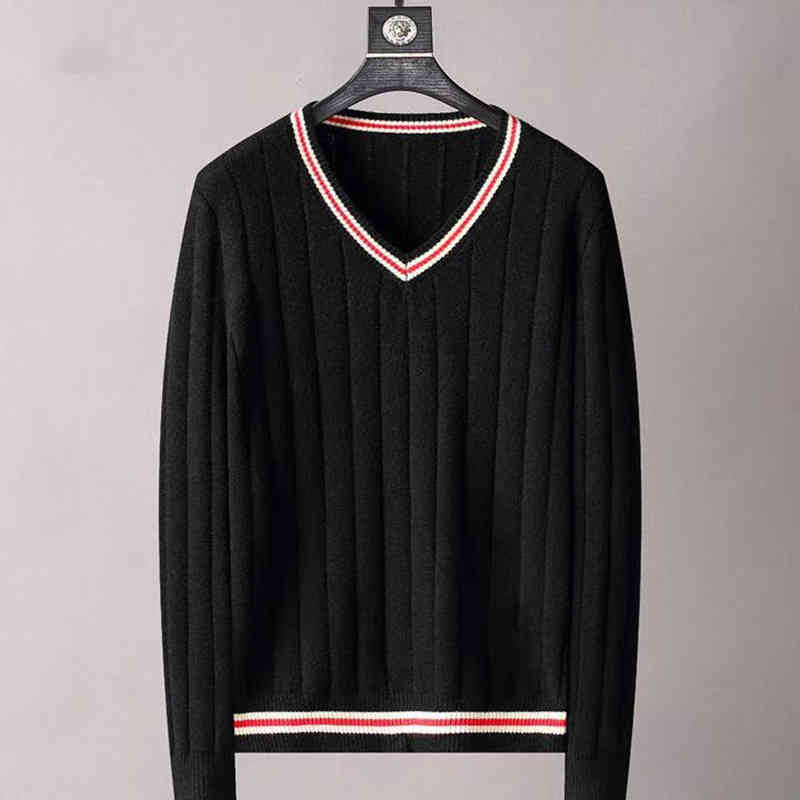 Women's Knits & Tees Designer clothing sweater V-Neck long sleeve warm coat two-color splicing letter pattern Hooded Sweater cold proof down OSL7
Women's Knits & Tees Designer clothing sweater V-Neck long sleeve warm coat two-color splicing letter pattern Hooded Sweater cold proof down OSL7