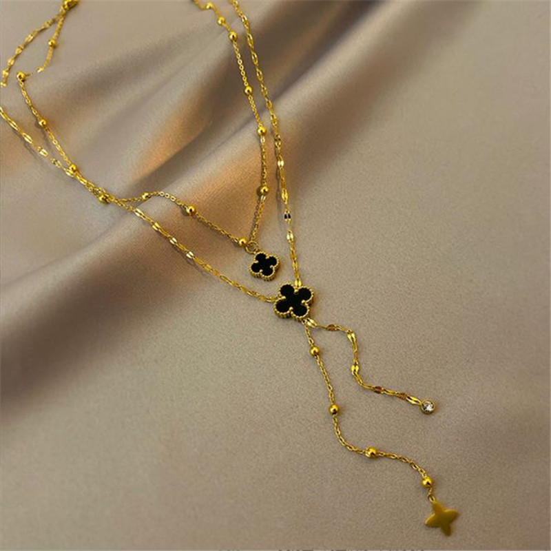 Double sided clover sweater chain 2022 new fashion double layer Necklace high-grade feeling light luxury
Double sided clover sweater chain 2022 new fashion double layer Necklace high-grade feeling light luxury