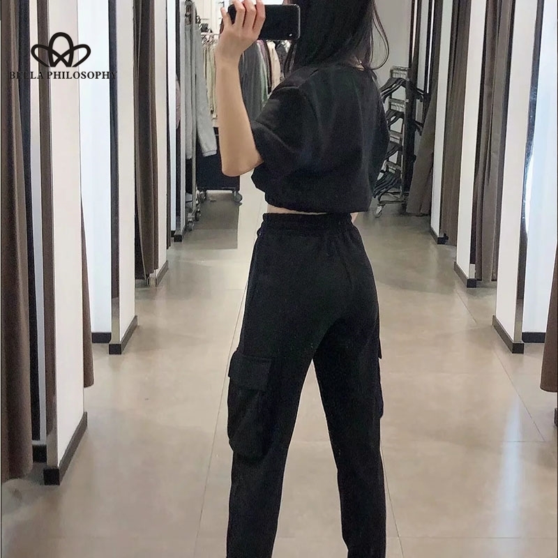 Fashion Tracksuits Cropped Sweatshirt High Elastic Waist Drawstring Cargo Pants Side Pockets Chic Sets 210510