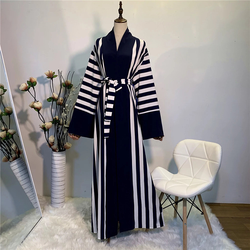 Striped Eid Abaya Kimono Muslim Cardigan Hijab Dress Abayas For Women Kaftan Dubai Oman Caftan Prayer Turkish Islamic Clothing
Striped Eid Abaya Kimono Muslim Cardigan Hijab Dress Abayas For Women Kaftan Dubai Oman Caftan Prayer Turkish Islamic Clothing