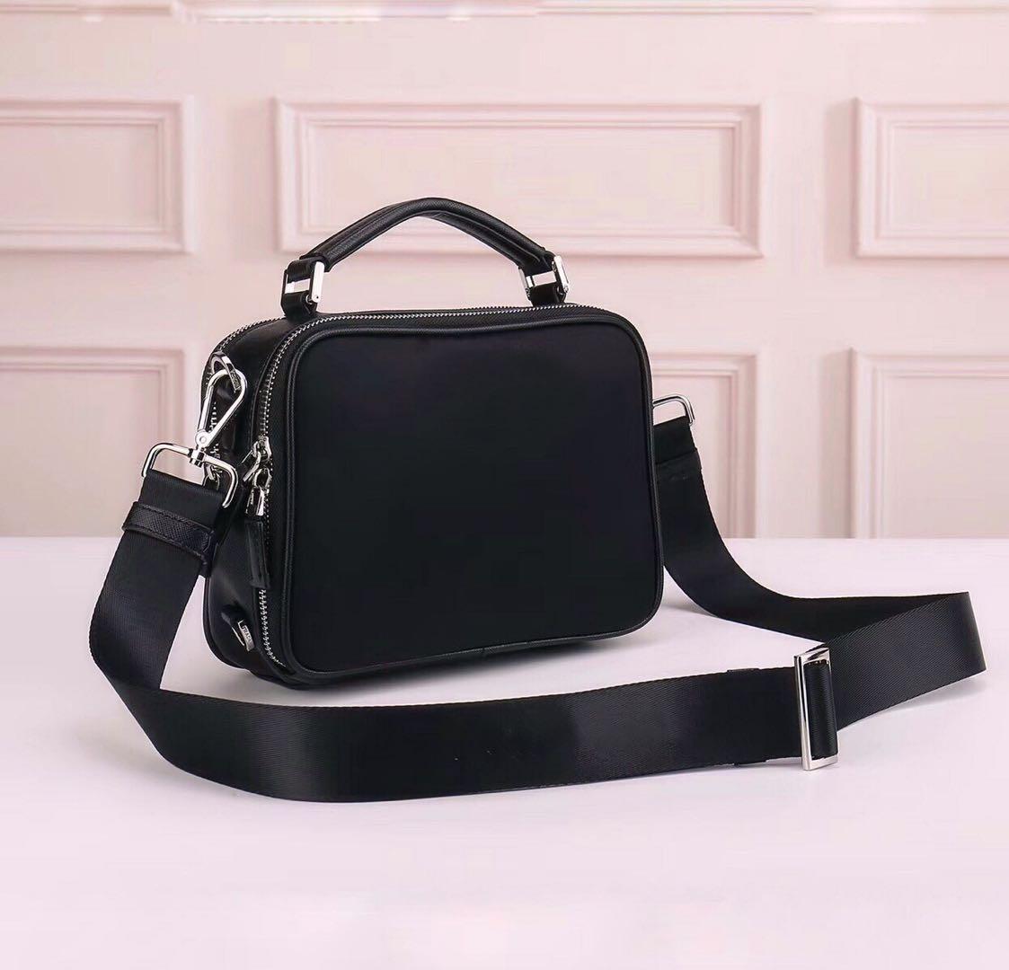 Fashion handbags men shoulder bag for women satchel purse Tote woman handbags chain purse messenger bag handbags canvas purse wholesale, Extra shipping f ee(not for sale )(extr
Fashion handbags men shoulder bag for women satchel purse Tote woman handbags chain purse messenger bag handbags canvas purse wholesale, Extra shipping f ee(not for sale )(extr