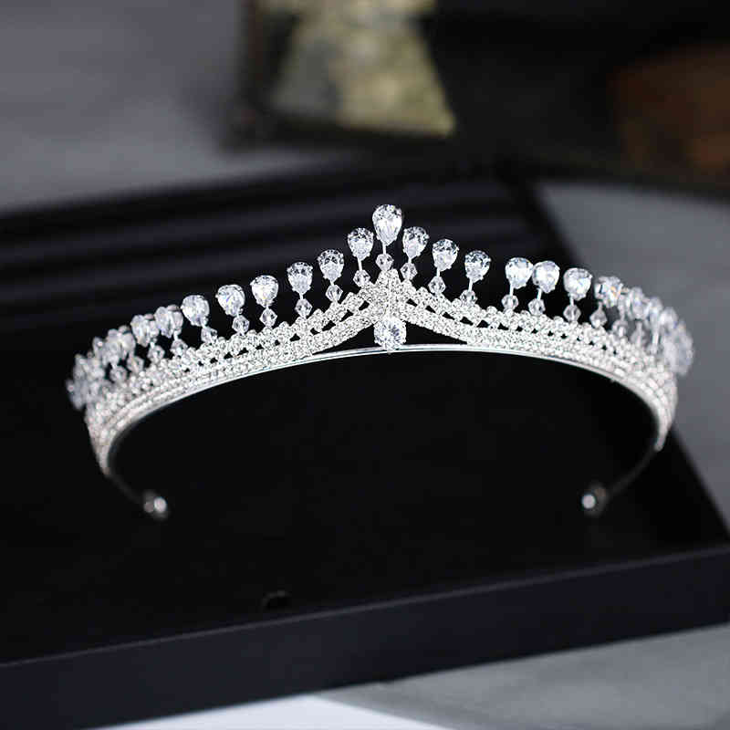 Wedding Hair Jewelry Accessories 2018 Selling Silver Zircon Crown Bridal Dress Headdress Gift Headband