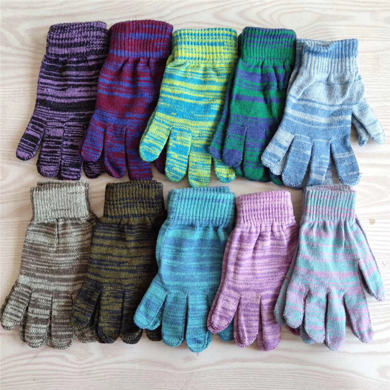 Unisex Slip-proof Gloves Magic Warm Knitted Glove Winter Skiing Mittens Pretty Knitting Skid Proof Gloves Riding Sports Glove Gifts
Unisex Slip-proof Gloves Magic Warm Knitted Glove Winter Skiing Mittens Pretty Knitting Skid Proof Gloves Riding Sports Glove Gifts