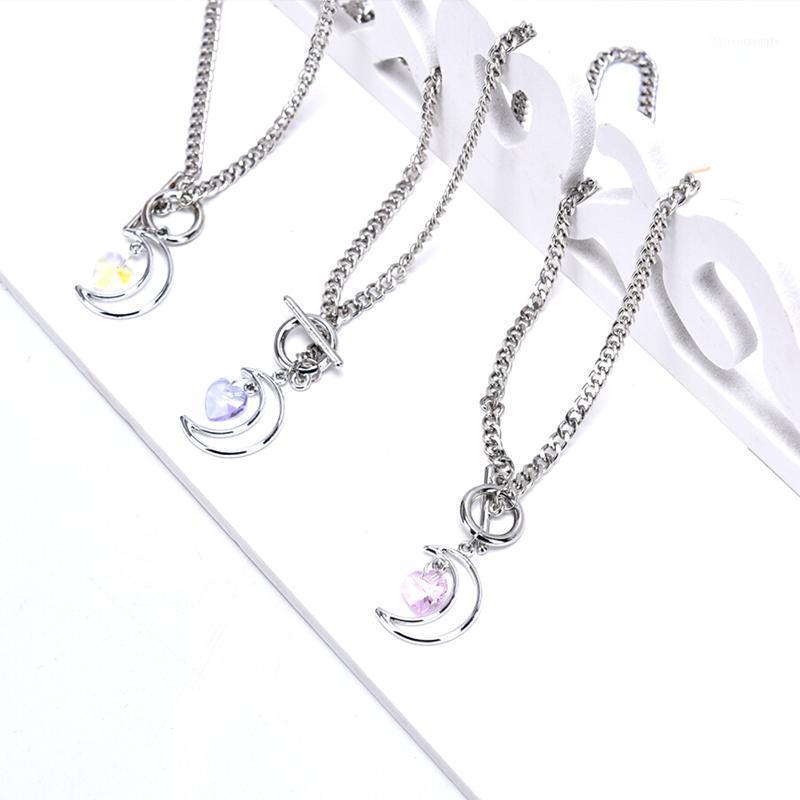 Chains 1PCS Hollow Moon Crystal Heart Necklace Fashion Clavicle Chain Choker Women Jewelry Gift1
Chains 1PCS Hollow Moon Crystal Heart Necklace Fashion Clavicle Chain Choker Women Jewelry Gift1