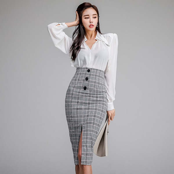 Women 2 Pieces Set Spring fashion White long Sleeve V-Neck chiffon Shirt Top+Bodycon plaid single-breasted pencil Skirt Set 210518