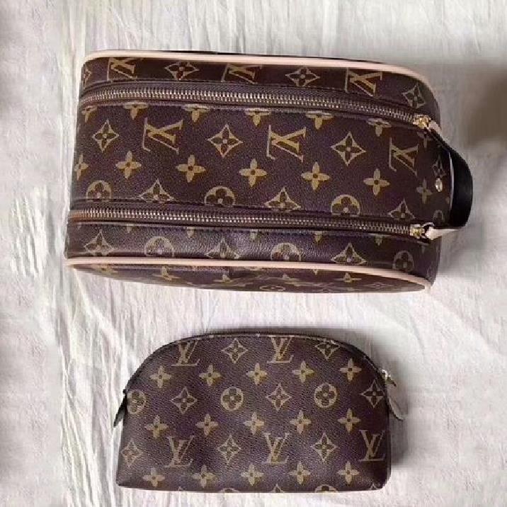 Luxury Wash Bag Designer Cosmetic Bags Famous Toiletry Bag Purse Toiletry Kits Make Up Bag Clutch Pouch GGLVLouis
VittonYSL
VUTTON
Luxury Wash Bag Designer Cosmetic Bags Famous Toiletry Bag Purse Toiletry Kits Make Up Bag Clutch Pouch GGLVLouis
VittonYSL
VUTTON