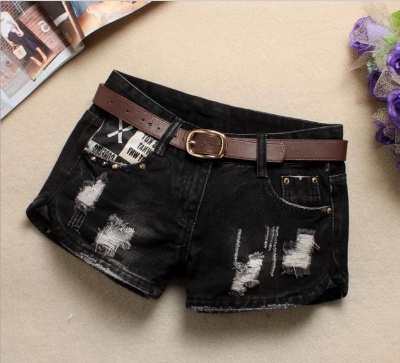 Autumn Denim Shorts For Women Sexy Mini Shorts Women's Rivet Holes Jeans Low Waist Shorts Without Belt Ripped Denim Short J2305 X0320, Packaging bags
Autumn Denim Shorts For Women Sexy Mini Shorts Women's Rivet Holes Jeans Low Waist Shorts Without Belt Ripped Denim Short J2305 X0320, Packaging bags